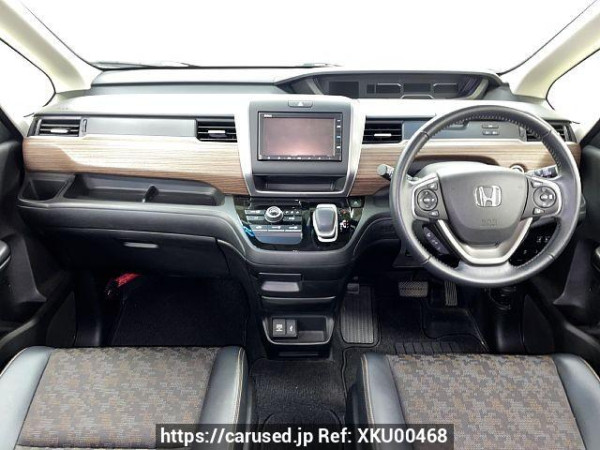 Used 2022 AT honda freed-hybrid 6AA-GB7 Image[1]