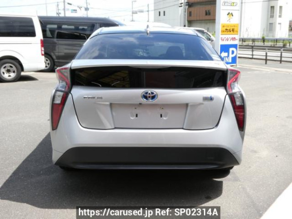Used 2018 AT toyota prius ZVW51 Image[1]