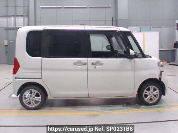 Used 2019 AT daihatsu tanto LA600S Image[2]