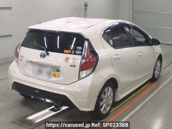 Used 2017 AT toyota aqua NHP10 Image[1]