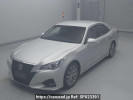 Toyota Crown Hybrid AWS210