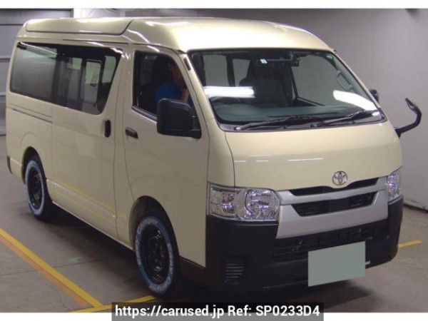 Used 2023 AT toyota hiace-van TRH200V Image[0]