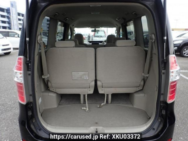 Used 2007 AT toyota noah ZRR70G Image[6]