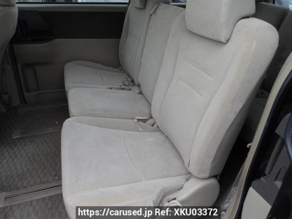 Used 2007 AT toyota noah ZRR70G Image[13]
