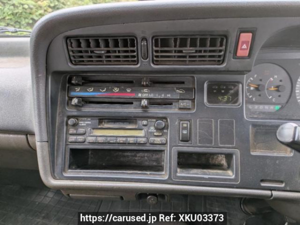 Used 2000 AT toyota hiace-van RZH112V Image[22]