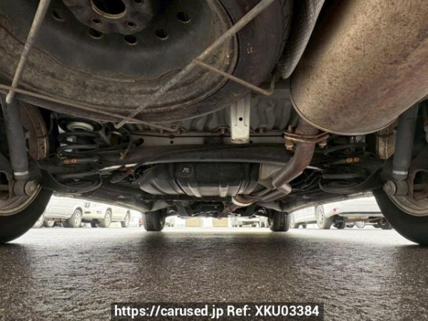 Used 2004 AT toyota alphard MNH10W Image[43]