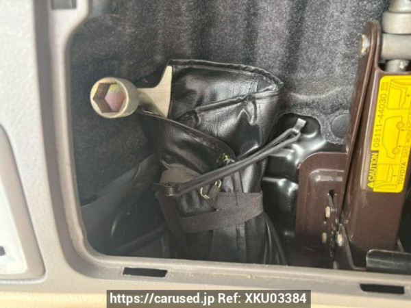 Used 2004 AT toyota alphard MNH10W Image[46]