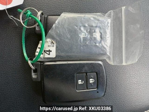 Used 2014 AT toyota harrier ZSU60W Image[28]