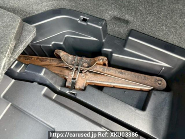 Used 2014 AT toyota harrier ZSU60W Image[44]