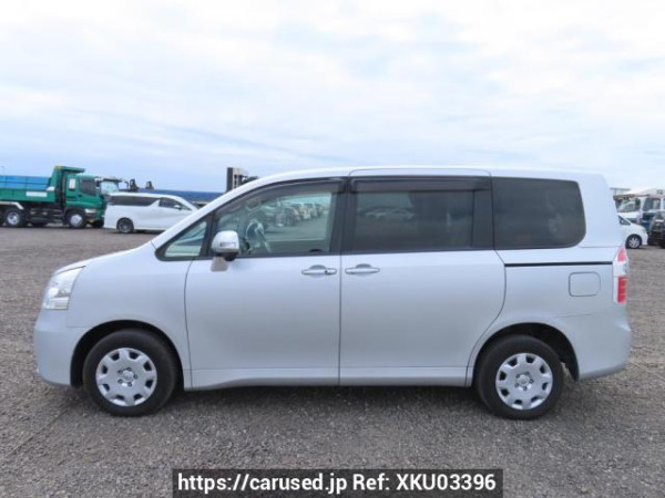Used 2008 AT toyota noah ZRR75G Image[3]