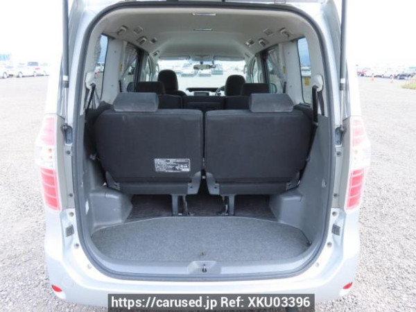 Used 2008 AT toyota noah ZRR75G Image[8]