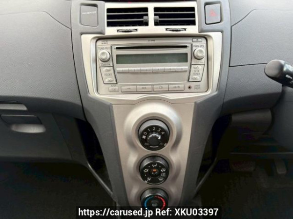 Used 2008 AT toyota vitz KSP90 Image[22]
