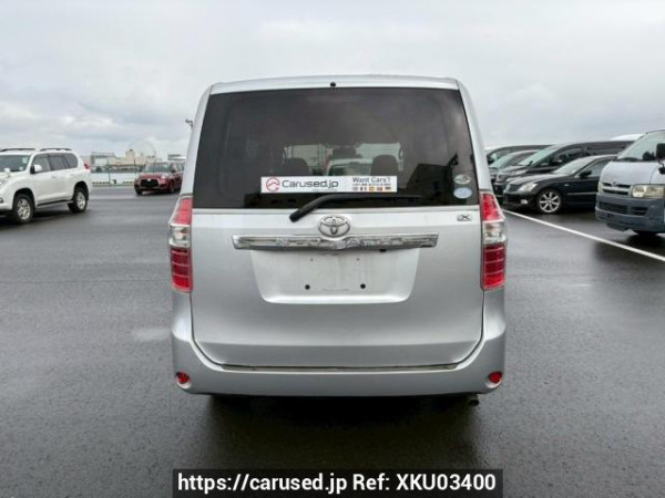 Used 2009 AT toyota noah ZRR70G Image[5]