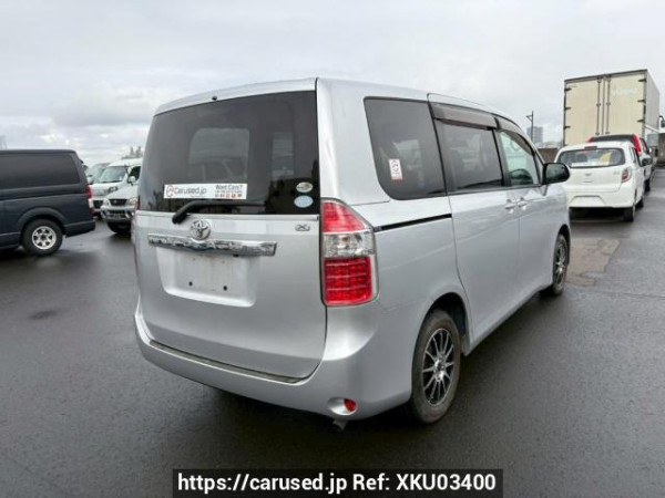 Used 2009 AT toyota noah ZRR70G Image[6]