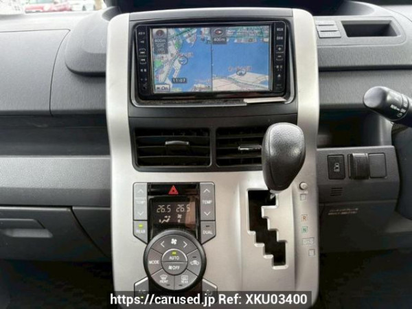 Used 2009 AT toyota noah ZRR70G Image[24]