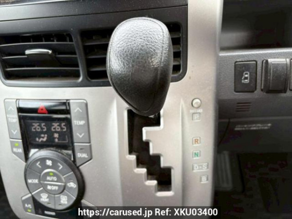 Used 2009 AT toyota noah ZRR70G Image[28]