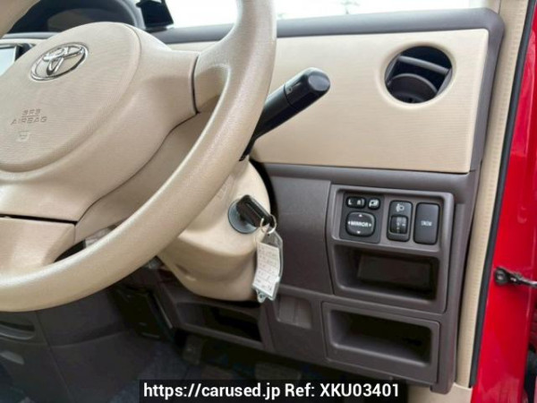 Used 2004 AT toyota sienta NCP81G Image[27]