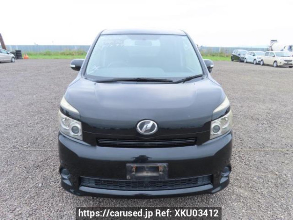 Used 2008 AT toyota voxy ZRR70G Image[1]