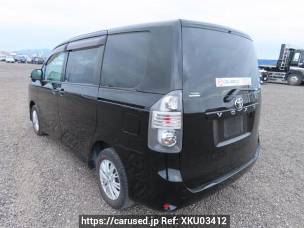 Used 2008 AT toyota voxy ZRR70G Image[4]