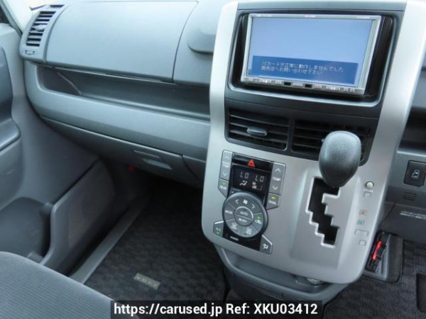 Used 2008 AT toyota voxy ZRR70G Image[27]