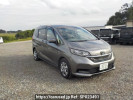 Honda Freed hybrid GB7