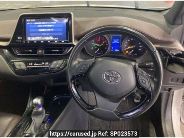Used 2018 AT toyota c-hr NGX50 Image[2]