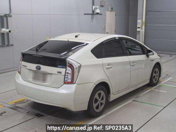 Used 2014 AT toyota prius ZVW30 Image[1]