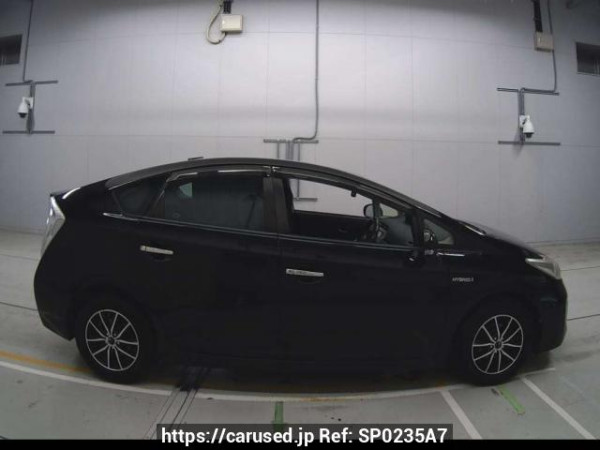 Used 2013 AT toyota prius ZVW30 Image[2]