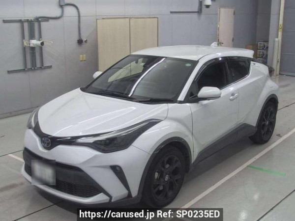 Used 2023 AT toyota c-hr ZYX11 Image[0]