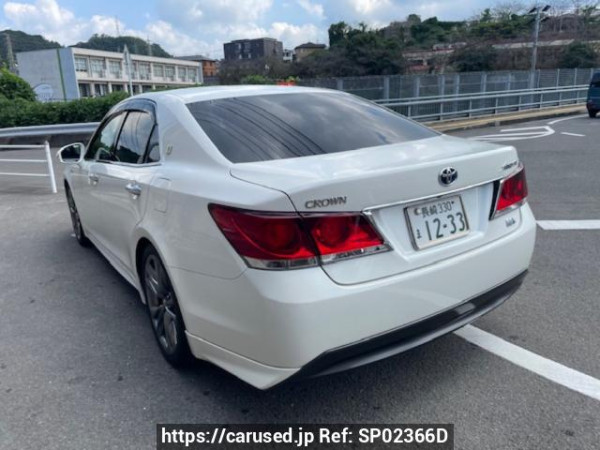 Used 2014 AT toyota crown-hybrid AWS210 Image[1]