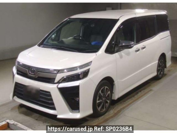 Used 2018 AT toyota voxy ZRR80W Image[0]