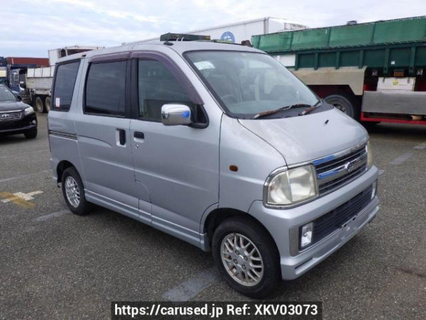 Used 2001 MT daihatsu atrai-wagon S220G Image[0]