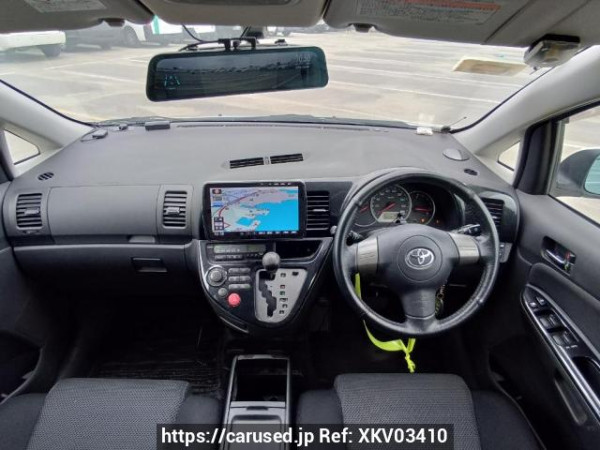 Used 2004 AT toyota wish ZNE10G Image[18]
