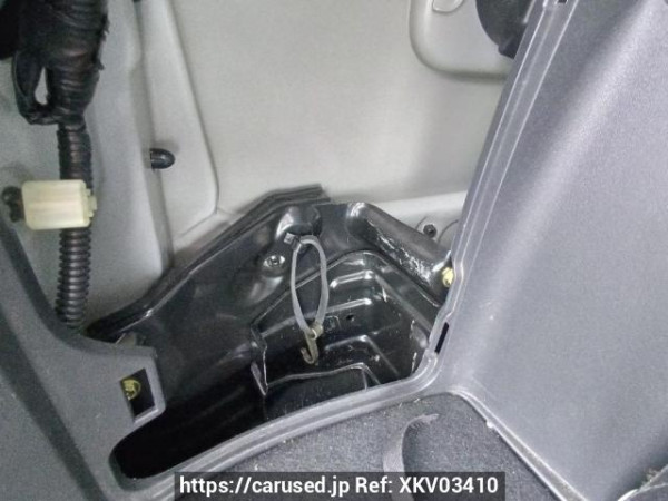 Used 2004 AT toyota wish ZNE10G Image[42]