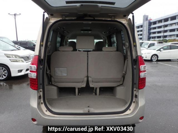Used 2010 AT toyota noah ZRR70G Image[6]
