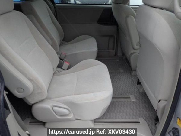 Used 2010 AT toyota noah ZRR70G Image[13]