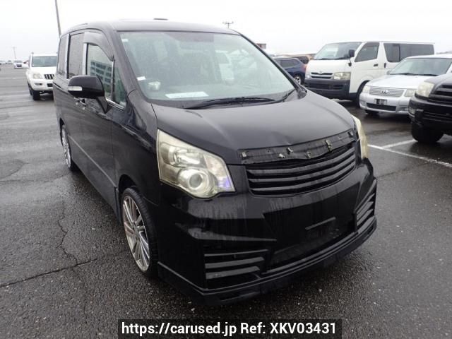 Buy Used 2010 Toyota Noah ZRR70W (XKV03431) - Carused.jp