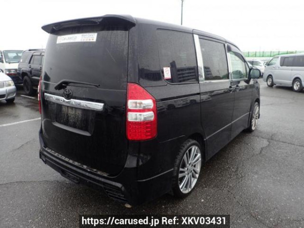 Used 2010 AT toyota noah ZRR70W Image[5]