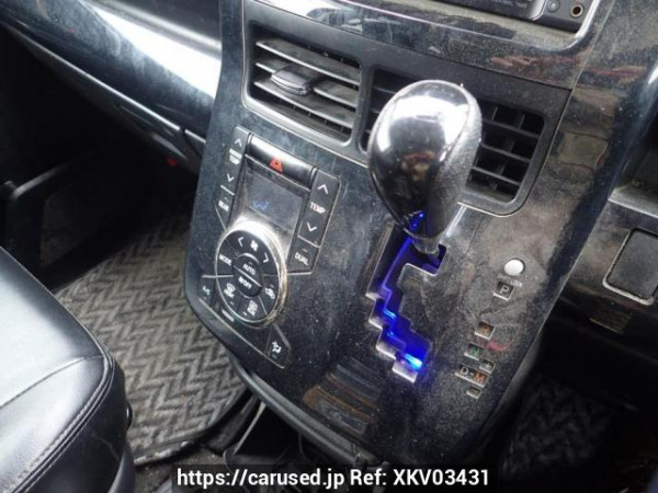 Used 2010 AT toyota noah ZRR70W Image[18]
