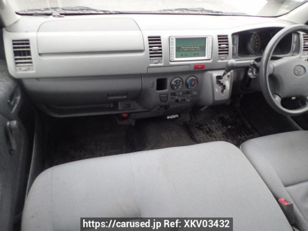 Used 2004 AT toyota regiusace-van KDH200V Image[15]
