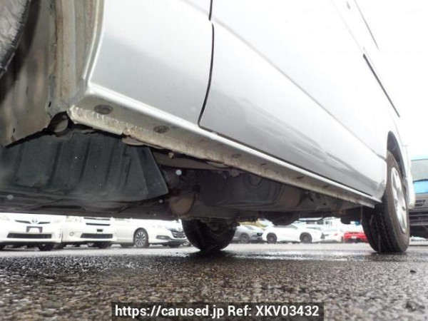 Used 2004 AT toyota regiusace-van KDH200V Image[34]