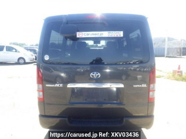 Used 2005 AT toyota regiusace-van KDH200V Image[5]
