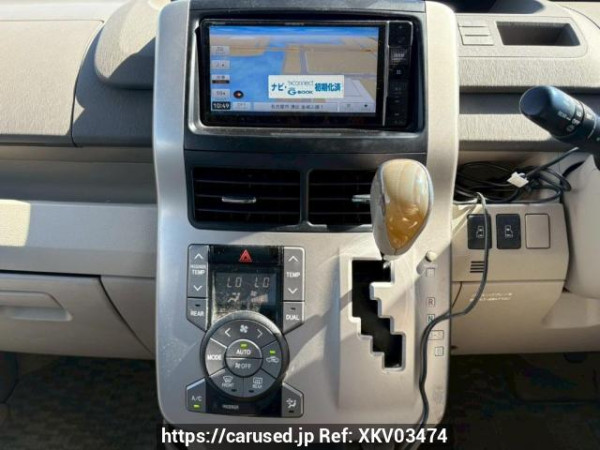 Used 2008 AT toyota noah ZRR70G Image[24]