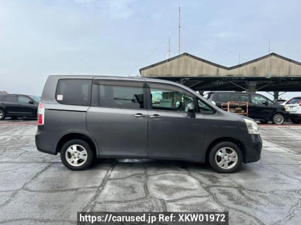 Used 2009 AT toyota noah ZRR75G Image[7]