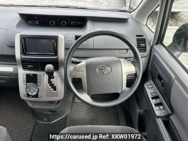 Used 2009 AT toyota noah ZRR75G Image[21]