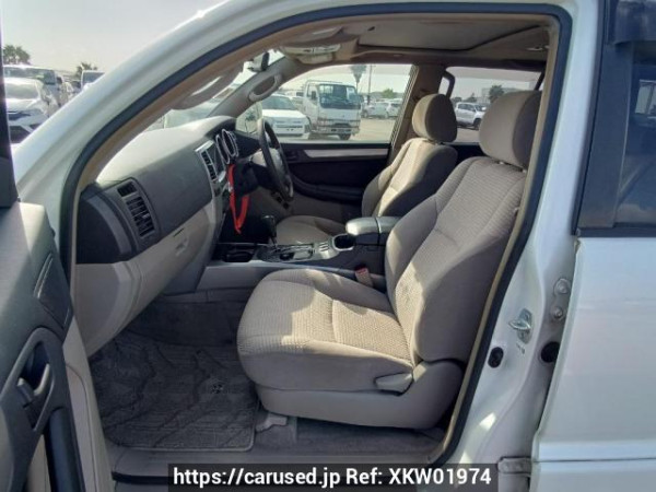 Used 2004 AT toyota hilux-surf RZN215W Image[14]
