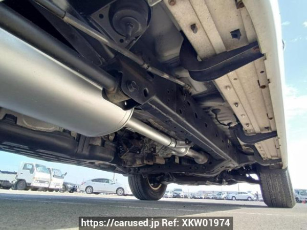 Used 2004 AT toyota hilux-surf RZN215W Image[36]