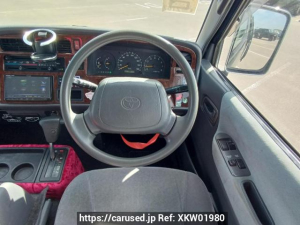 Used 2004 AT toyota hiace-van TRH102V Image[20]