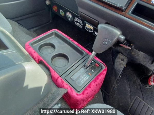 Used 2004 AT toyota hiace-van TRH102V Image[27]