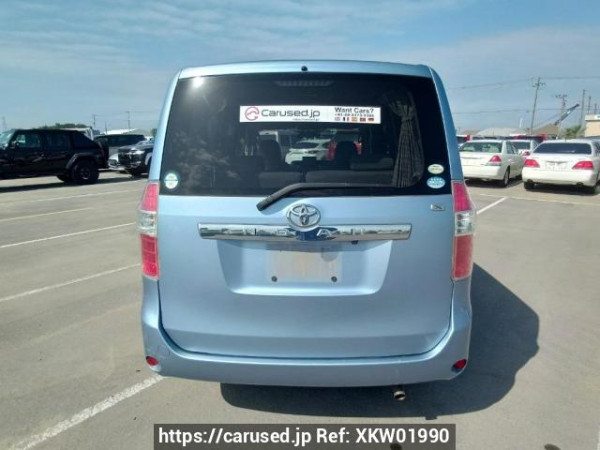 Used 2007 AT toyota noah ZRR75G Image[5]
